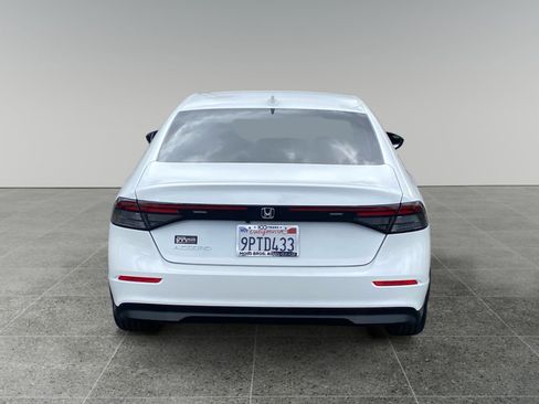 Used 2025 Honda Accord LX image 4