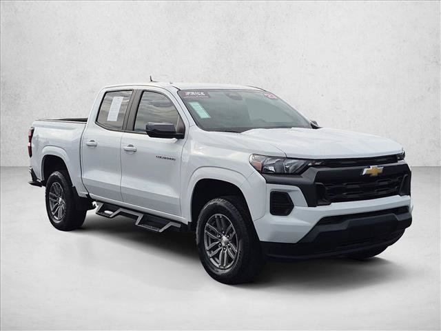 Used 2023 Chevrolet Colorado LT RWD image 3