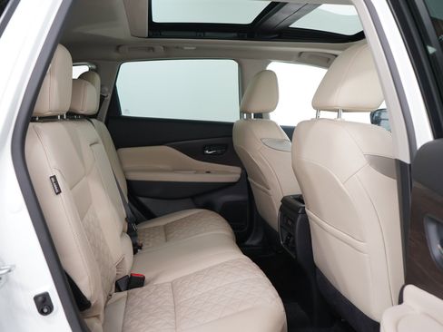 Used 2024 Nissan Murano Platinum AWD/4WD image 14