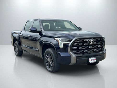 Used 2023 Toyota Tundra Platinum w/ Advanced Package AWD/4WD image 3