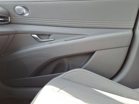 New 2026 Hyundai Elantra SEL Sport Premium FWD image 23