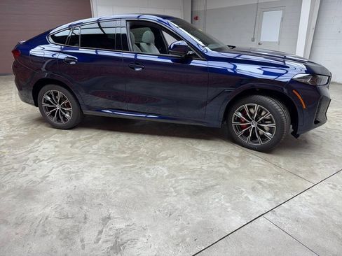 New 2026 BMW X6 xDrive40i image 6