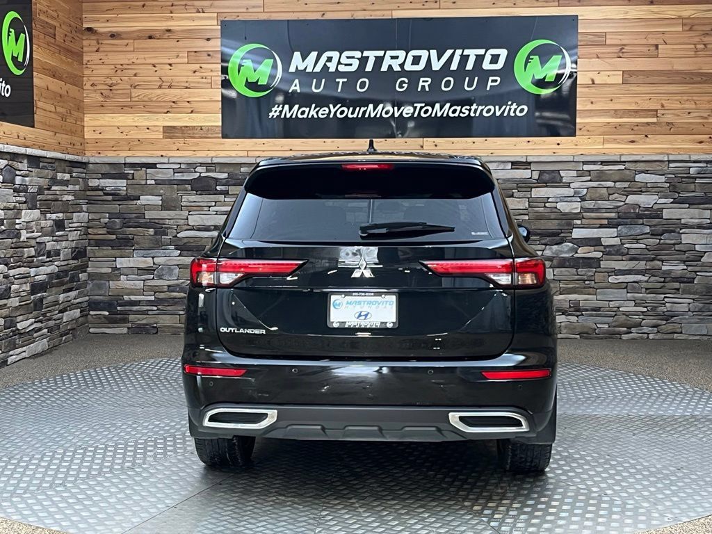 Used 2022 Mitsubishi Outlander ES AWD/4WD image 19