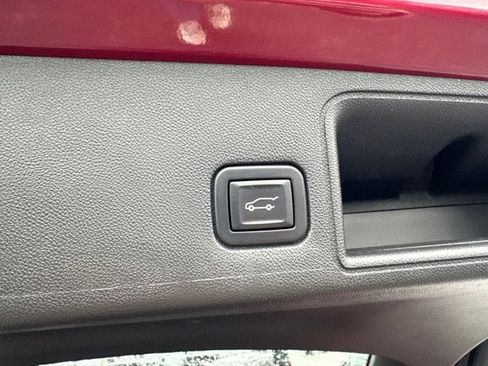 Used 2021 GMC Terrain SLE w/ Driver Convenience Package AWD/4WD image 10