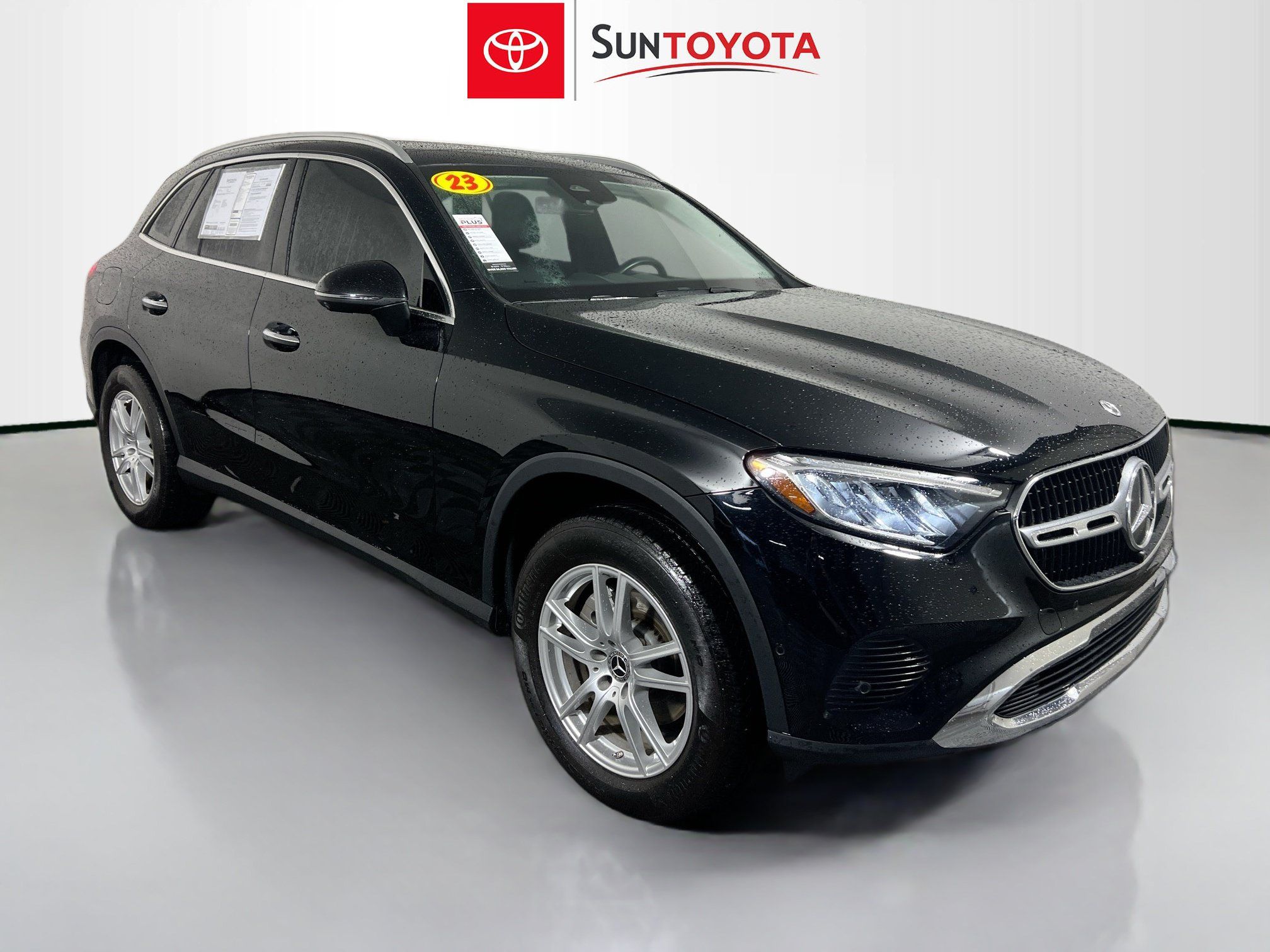 Used 2023 Mercedes-Benz GLC 300 4MATIC w/ Exclusive Trim Package image 1
