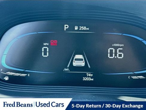 Used 2023 Hyundai Venue Limited w/ Cargo Package FWD image 13