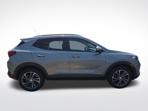 Used 2023 Buick Encore GX Select w/ Safety Package II AWD/4WD image 2