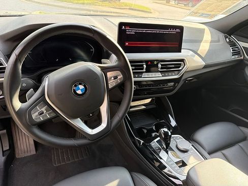 Used 2023 BMW X4 xDrive30i w/ Premium Package AWD/4WD image 12
