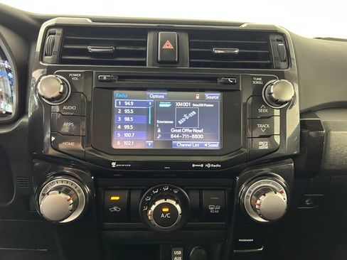 Used 2019 Toyota 4Runner TRD Off-Road Premium AWD/4WD image 22