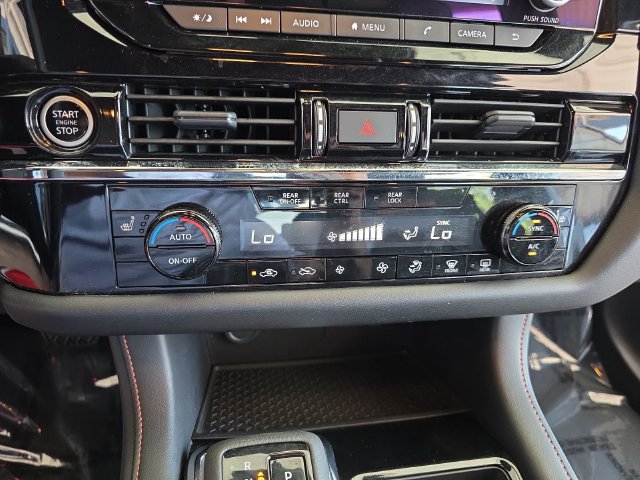 Used 2024 Nissan Pathfinder Rock Creek AWD/4WD image 20