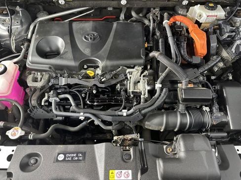 Used 2020 Toyota RAV4 XSE image 10