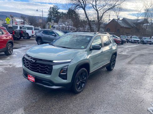 New 2026 Chevrolet Equinox LT w/ Midnight Edition image 3