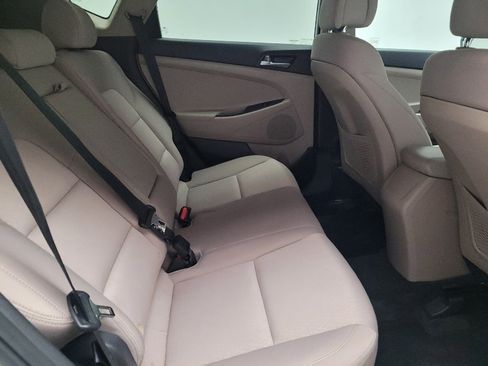 Used 2018 Hyundai Tucson SEL FWD image 19