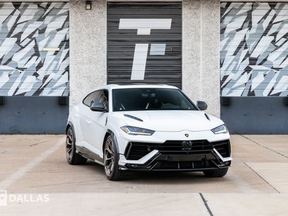 Used 2023 Lamborghini Urus Performante
