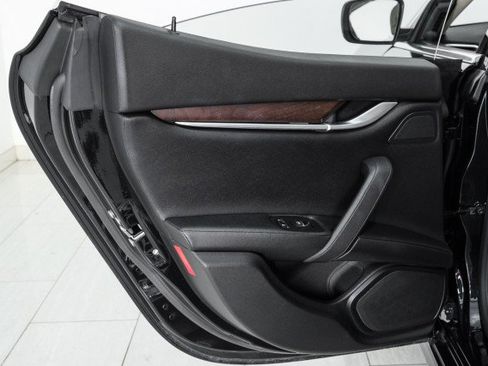 Used 2014 Maserati Ghibli S Q4 AWD/4WD image 50