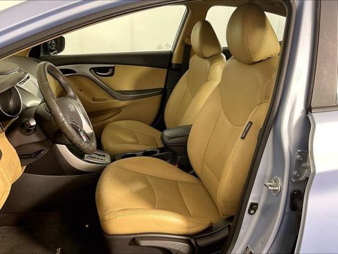 Used 2011 Hyundai Elantra Limited w/ Premium Pkg 5 FWD image 32