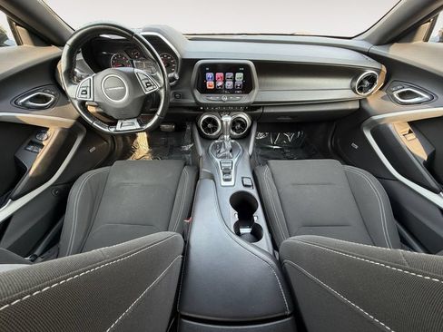 Used 2017 Chevrolet Camaro LT w/ Technology Package RWD image 11