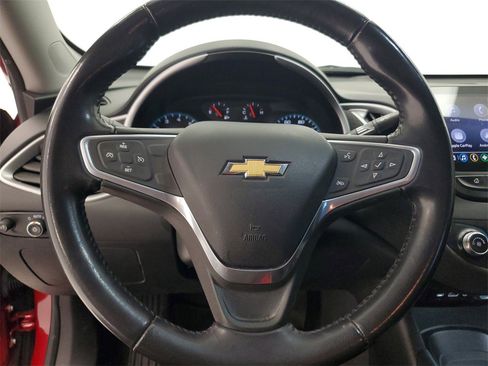 Used 2022 Chevrolet Malibu RS image 16