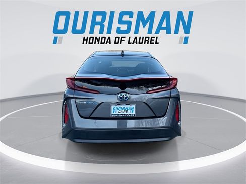 Used 2021 Toyota Prius Prime LE image 7