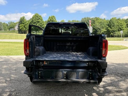 Used 2019 GMC Sierra 1500 Denali w/ Denali Ultimate Package AWD/4WD image 6