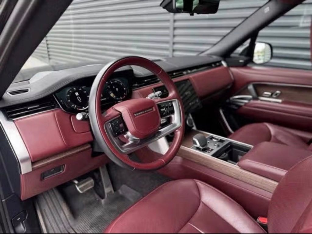 Used 2023 Land Rover Range Rover SE AWD/4WD image 10