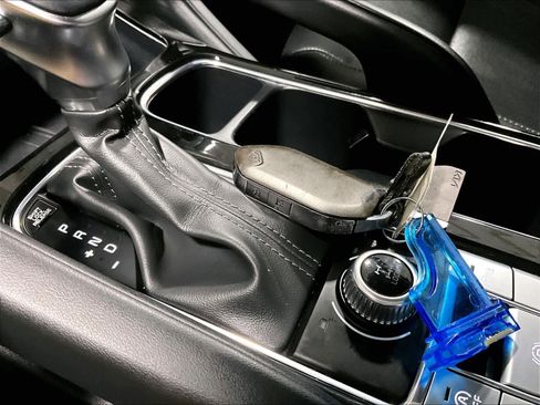 Used 2023 Kia Telluride S image 31