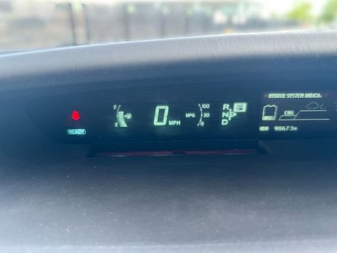 Used 2015 Toyota Prius Two FWD image 23