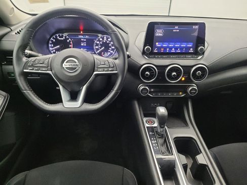 Used 2020 Nissan Sentra SV image 22