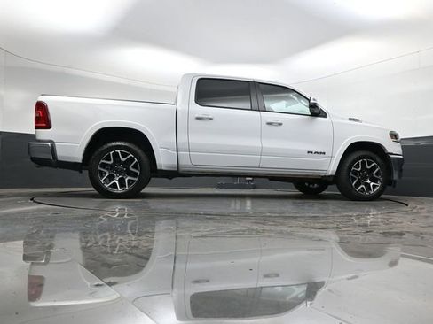 Used 2025 RAM 1500 Laramie image 38