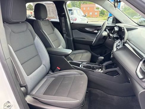 Used 2024 Chevrolet TrailBlazer LS w/ LS Convenience Package FWD image 28