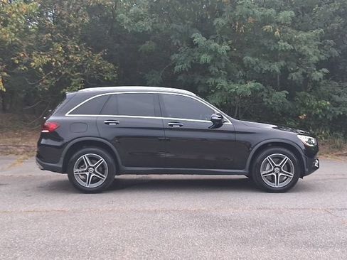 Used 2020 Mercedes-Benz GLC 300 4MATIC w/ AMG Line image 6