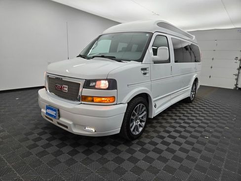 Used 2020 GMC Savana 2500 image 12