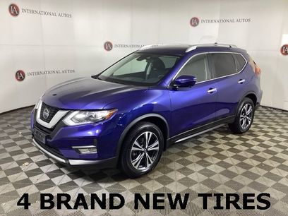 Used 2019 Nissan Rogue SV w/ Sun & Sound Touring Package