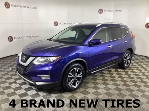 Used 2019 Nissan Rogue SV w/ Sun & Sound Touring Package image 1