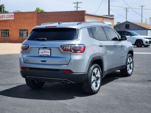 Used 2019 Jeep Compass Limited AWD/4WD image 3