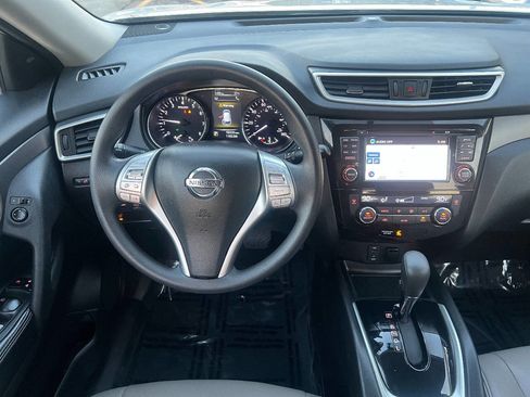 Used 2014 Nissan Rogue SV w/ SV Premium Package image 28