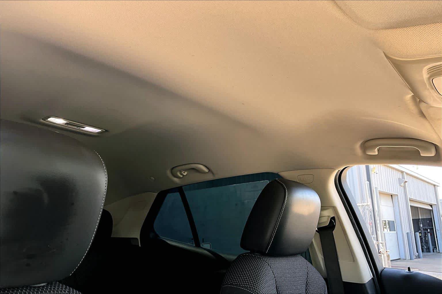 Used 2021 Buick Envision Preferred FWD image 13