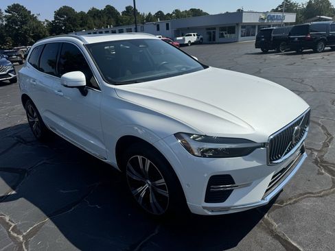 Used 2022 Volvo XC60 B6 Inscription w/ Advanced Package image 13