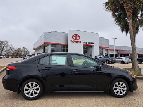 New 2026 Toyota Corolla LE image 4