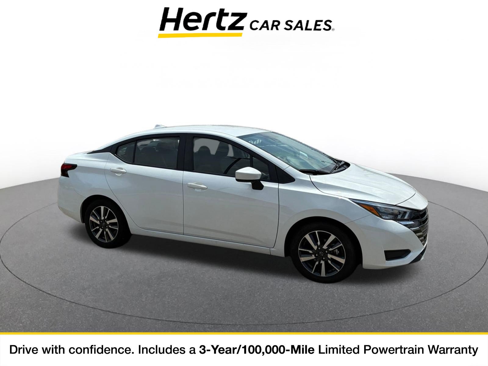 Used 2025 Nissan Versa SV FWD image 1