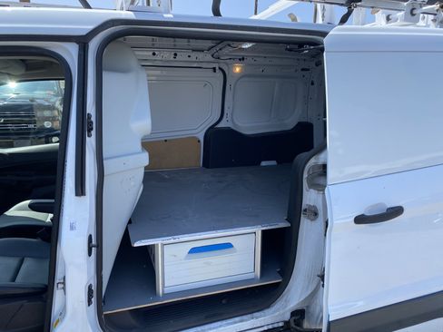 Used 2016 Ford Transit Connect XL FWD image 15