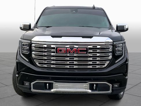 Used 2024 GMC Sierra 1500 Denali w/ Denali Reserve Package image 4