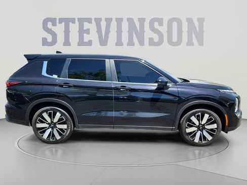 Used 2025 Mitsubishi Outlander SE AWD/4WD image 6