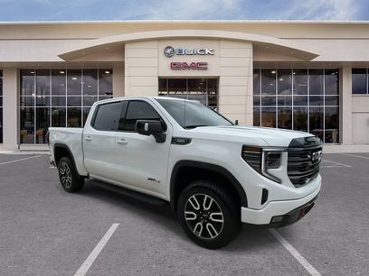 Certified 2025 GMC Sierra 1500 AT4 w/ Technology Package