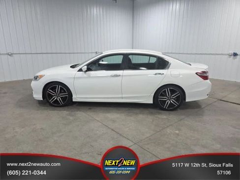 Used 2017 Honda Accord Sport Special Edition image 1