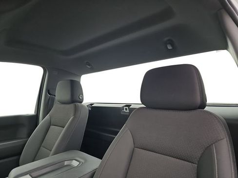 Used 2025 Chevrolet Silverado 1500 W/T image 9