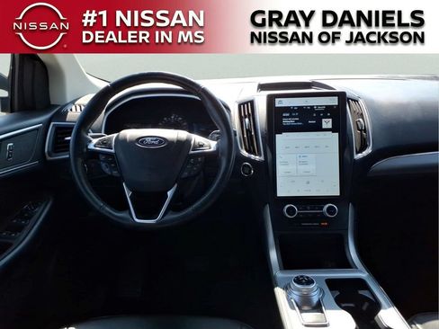 Used 2021 Ford Edge SEL FWD image 10