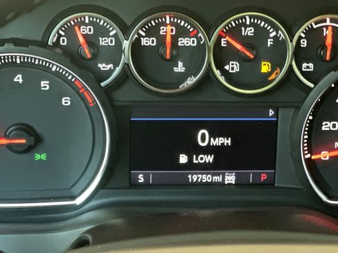 Used 2022 Chevrolet Silverado 3500 LTZ w/ LTZ Plus Package AWD/4WD image 29