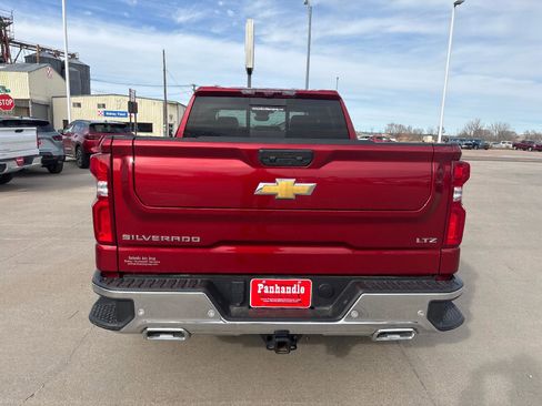 Used 2025 Chevrolet Silverado 1500 LTZ w/ LTZ Premium Package image 4