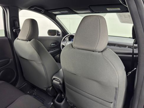 Used 2022 Honda HR-V Sport image 28